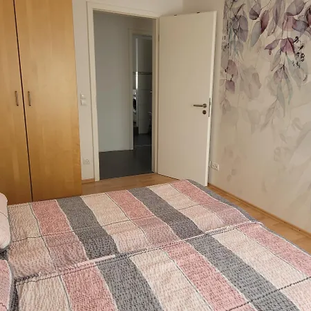 Burgblick Apartment *